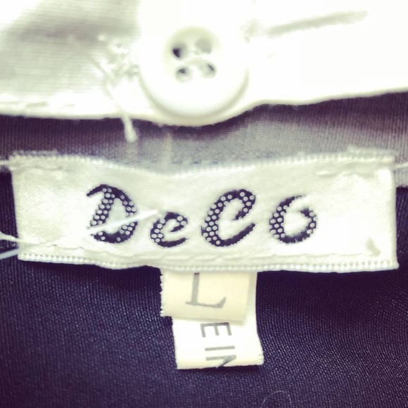 DECO - Picture 3 of 7